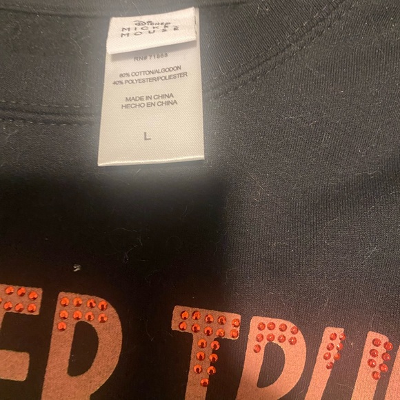 Disney Mickey Mouse Black sweatshirt size large - Picture 5 of 5